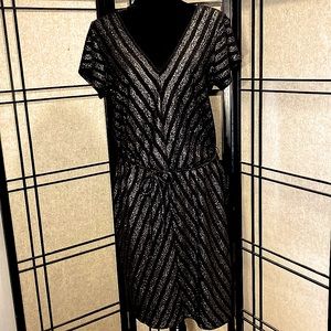 JBS size xl cocktail party dress! Black and silver comfy yet elegant!